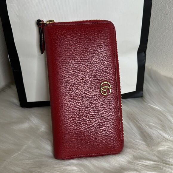 💯Authentic Gucci Marmont Zipped Around Long Wallet 🍀 - Picture 4 of 16